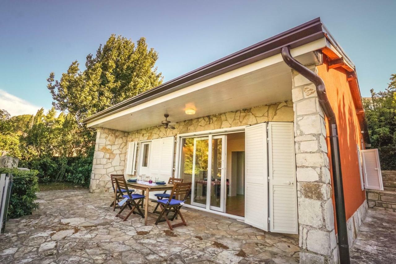 Beach House Lucy Crveni Vrh Exterior foto